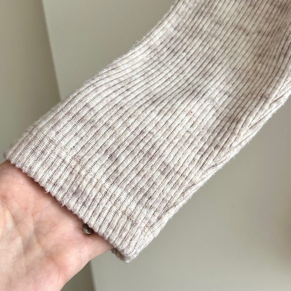 DOLAN Mockneck Long Sleeve Sweater with Keyhole Neckline, Tan, Size XS - Picture 4 of 16